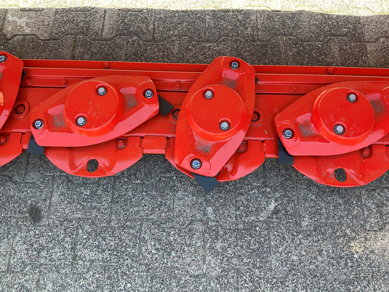 Kuhn GMD 355-FF Scheibenmähwerke - Slåmaskin: bilde 2 Kuhn GMD 355-FF Scheibenmähwerke - Slåmaskin: bilde 2