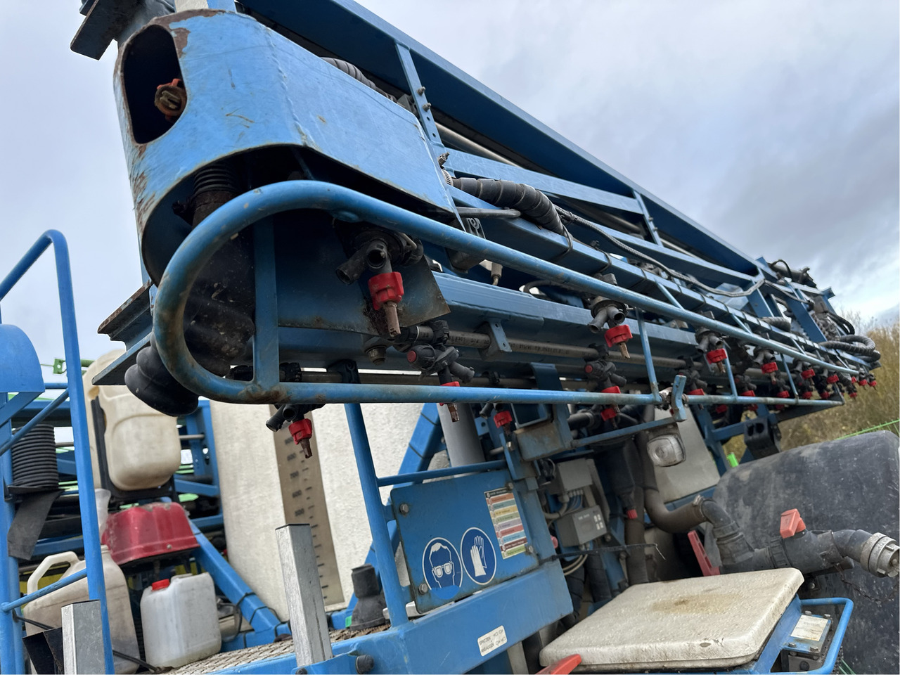 Lemken Anhängespritze 30/27 - Traktorsprøyte: bilde 3 Lemken Anhängespritze 30/27 - Traktorsprøyte: bilde 3