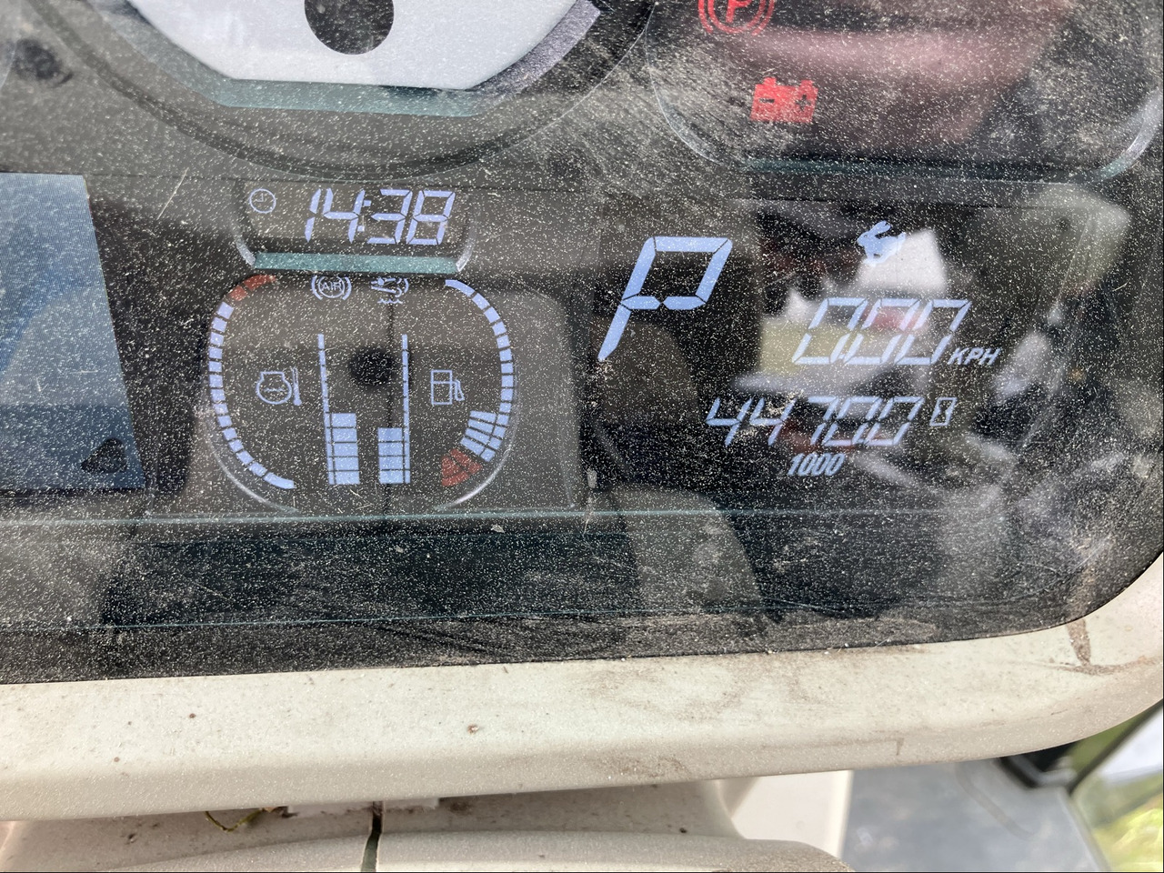 Massey Ferguson 6716 S Dyna 6 - Traktor: bilde 2 Massey Ferguson 6716 S Dyna 6 - Traktor: bilde 2