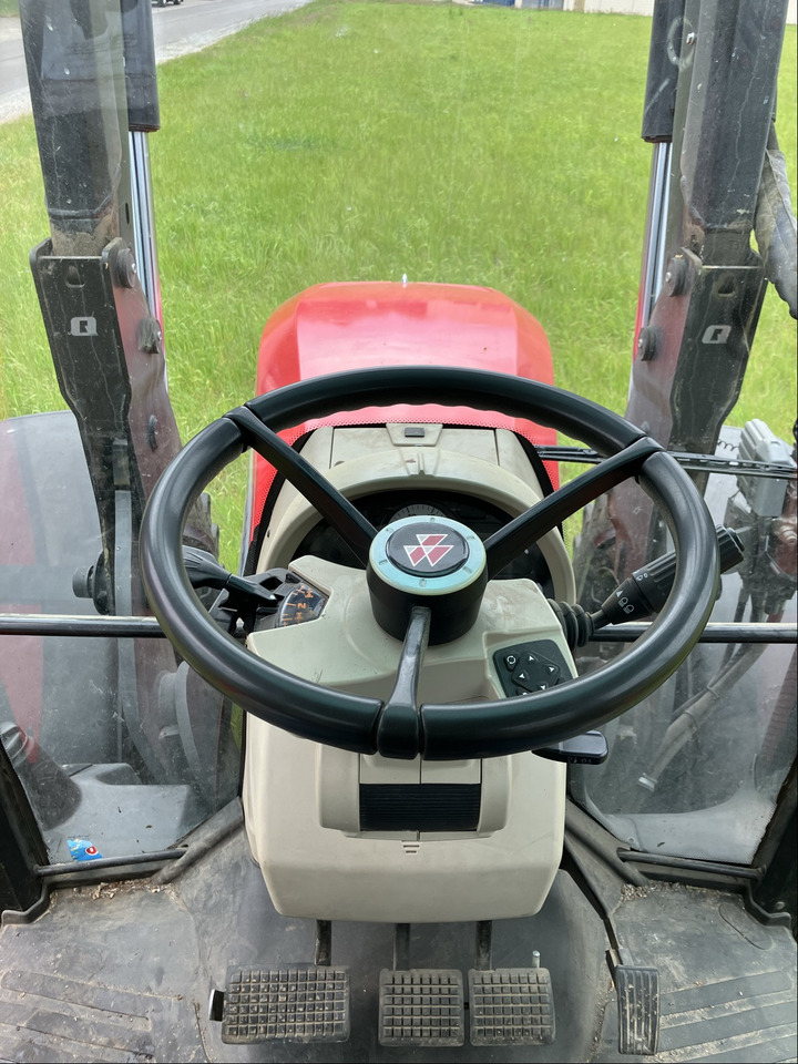 Massey Ferguson 6716 S Dyna 6 - Traktor: bilde 3 Massey Ferguson 6716 S Dyna 6 - Traktor: bilde 3
