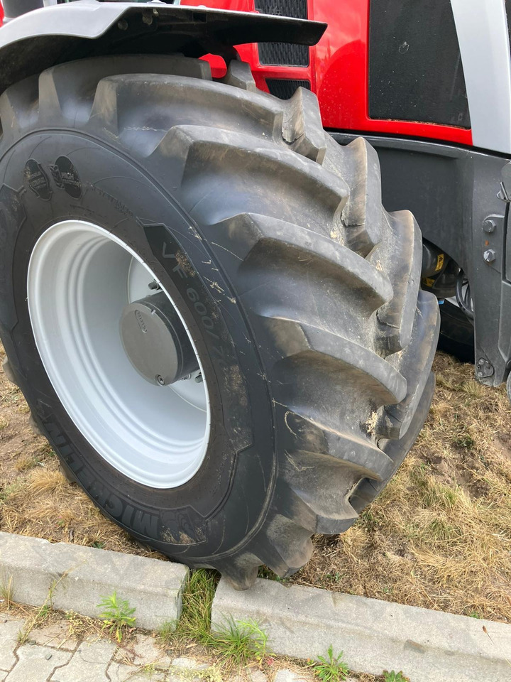 Massey Ferguson 8S.305 Dyna-VT EXCLUSIVE - Traktor: bilde 5 Massey Ferguson 8S.305 Dyna-VT EXCLUSIVE - Traktor: bilde 5
