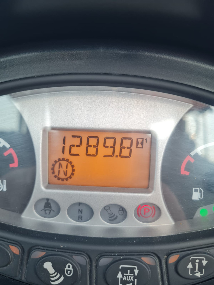 Massey Ferguson TH 7038 T4f - Laster: bilde 2 Massey Ferguson TH 7038 T4f - Laster: bilde 2