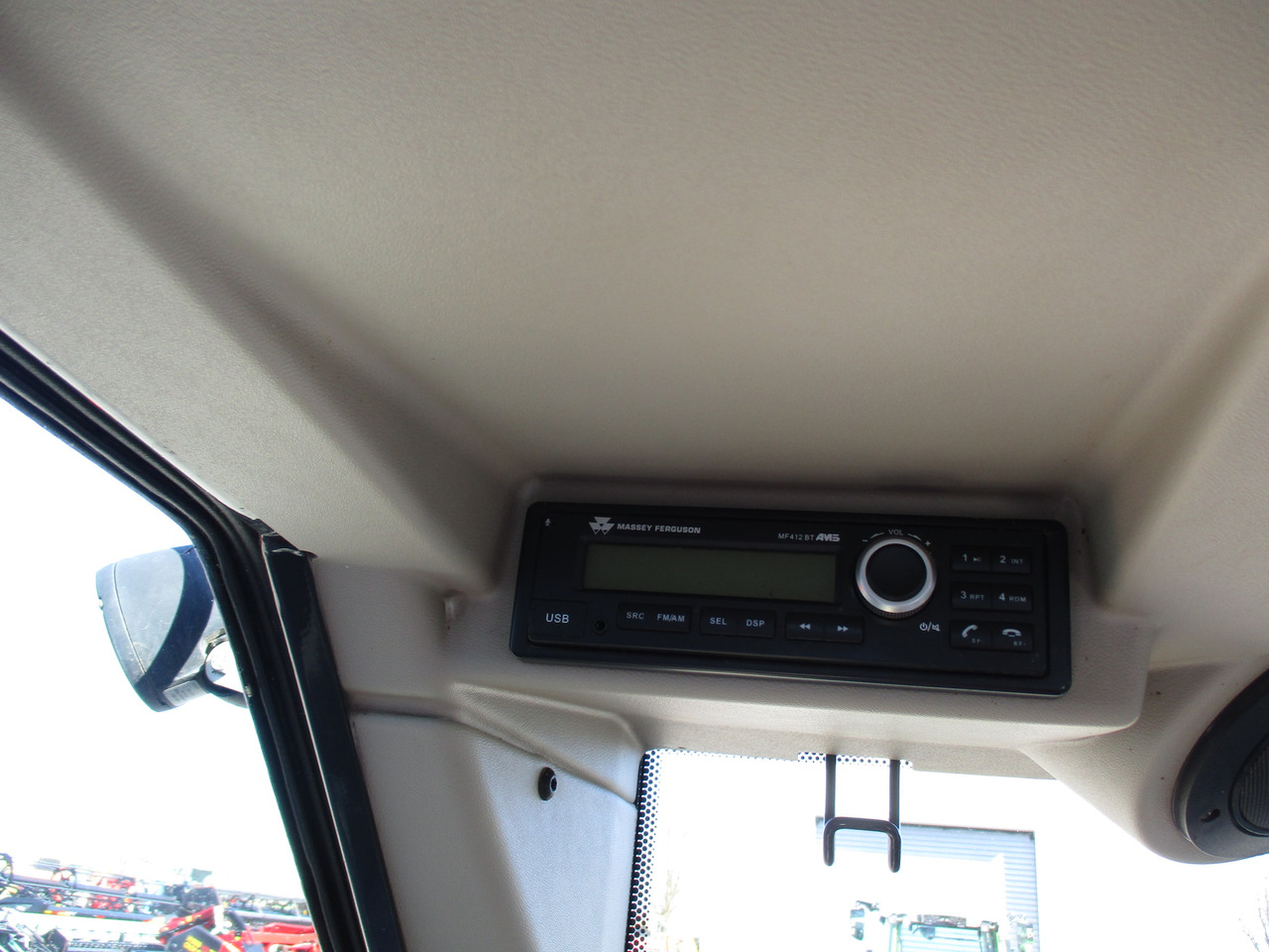 Massey Ferguson TH 7038 T4f - Laster: bilde 4 Massey Ferguson TH 7038 T4f - Laster: bilde 4