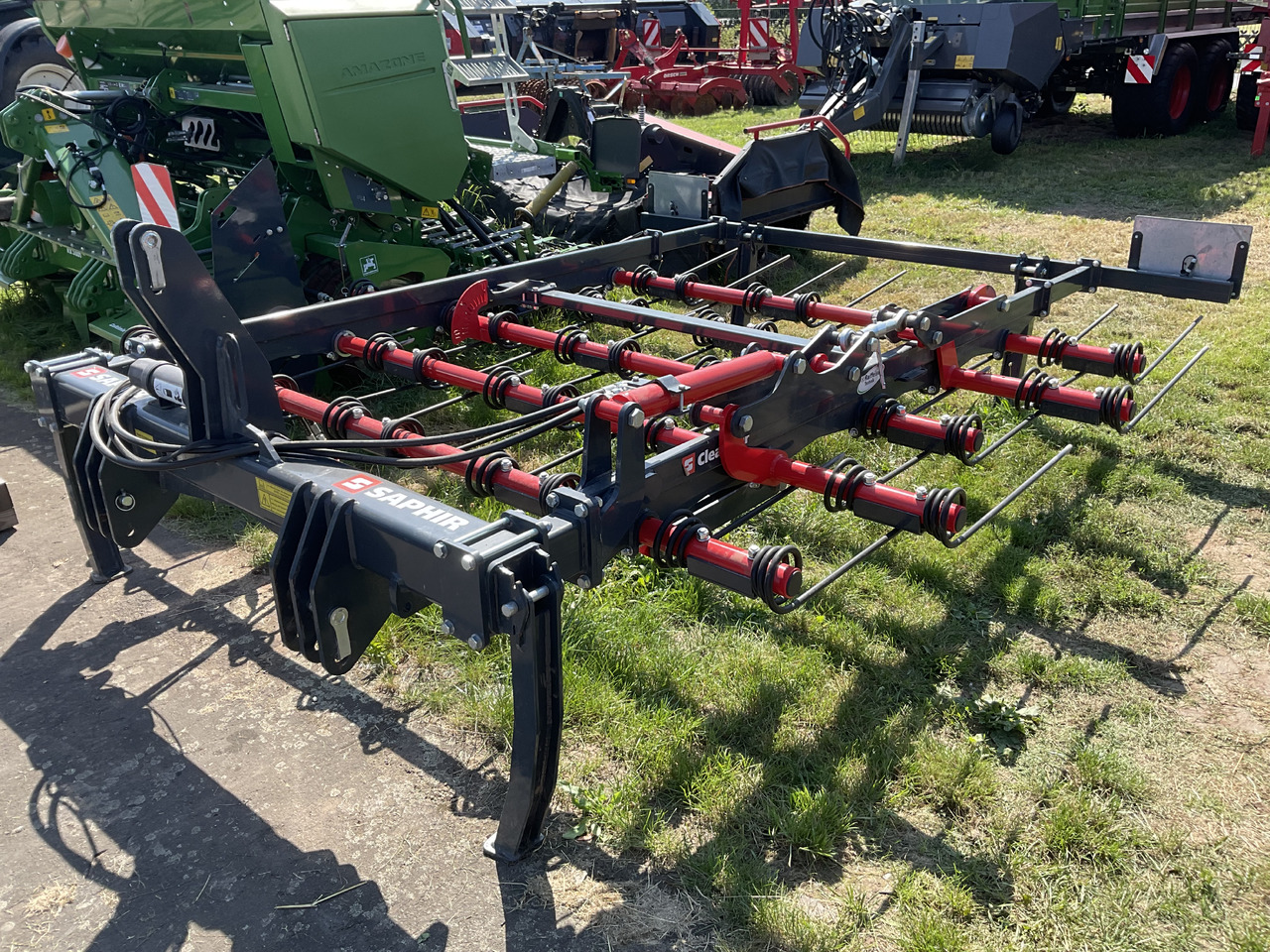 Saphir Strohstriegel Clear Star 300 - Harv: bilde 1 Saphir Strohstriegel Clear Star 300 - Harv: bilde 1