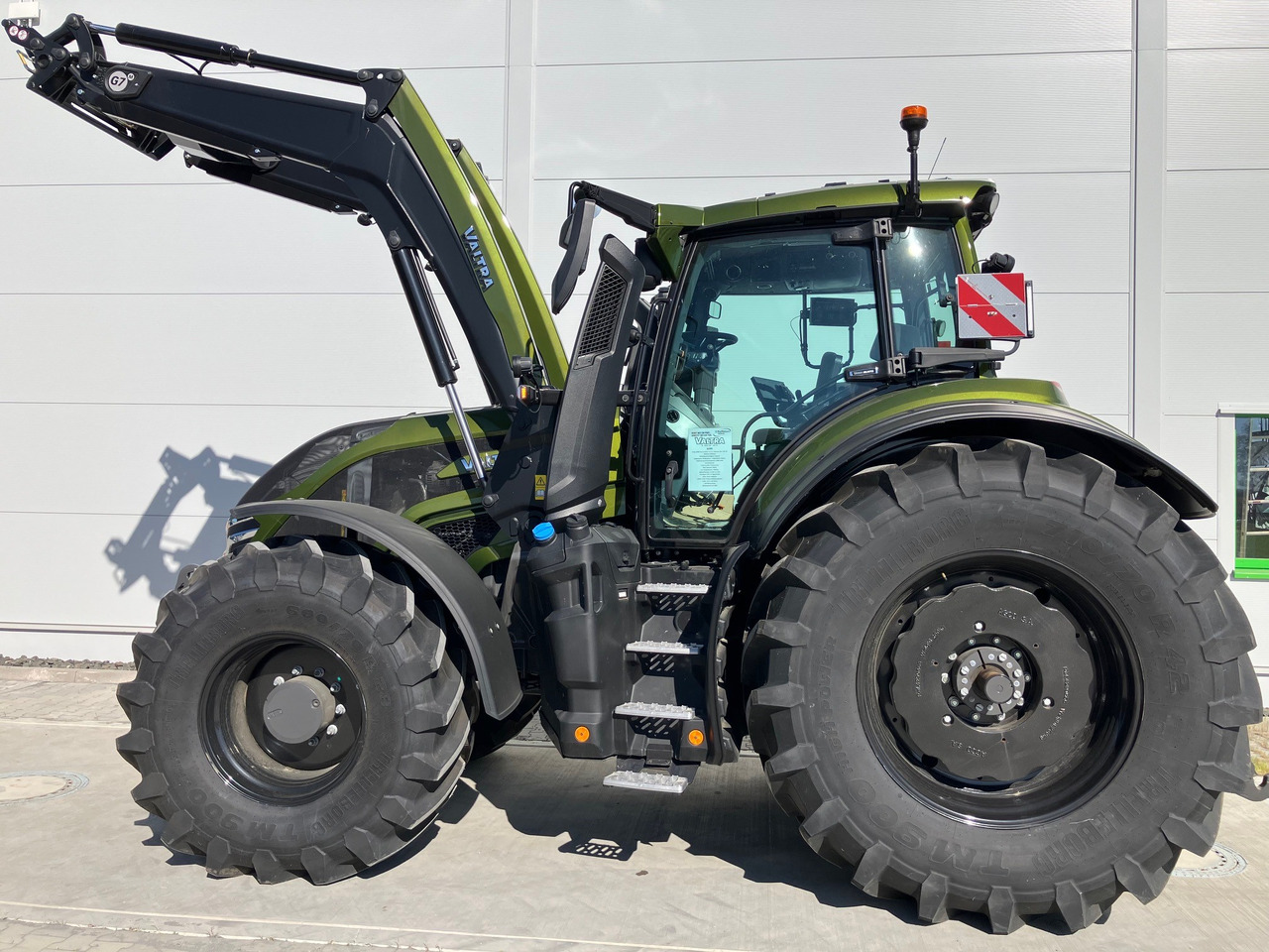Valtra Q 285 - Traktor: bilde 1 Valtra Q 285 - Traktor: bilde 1