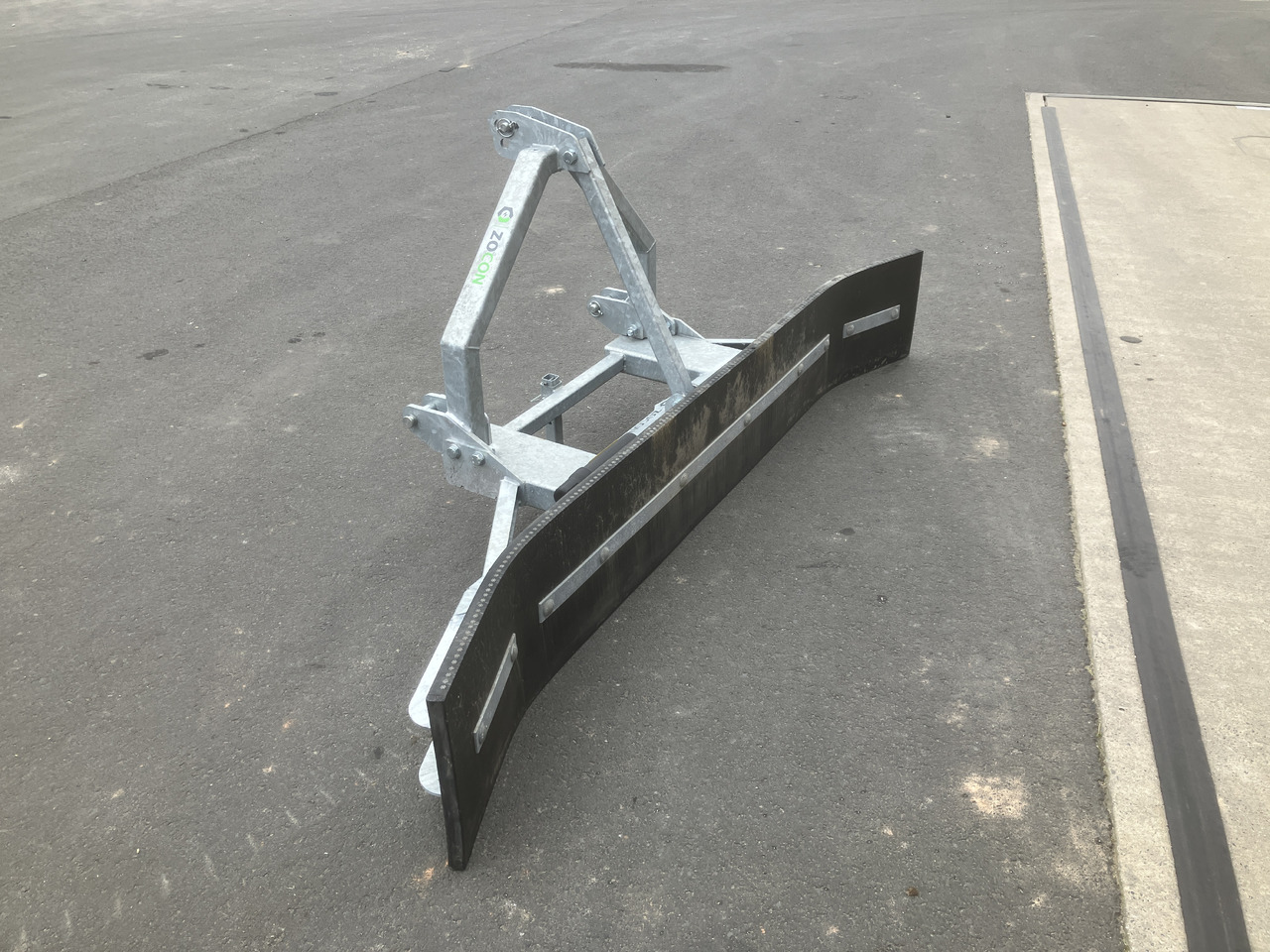 Zocon Gummischieber 270 Dreip Budget - Husdyrhold-utstyr: bilde 1 Zocon Gummischieber 270 Dreip Budget - Husdyrhold-utstyr: bilde 1