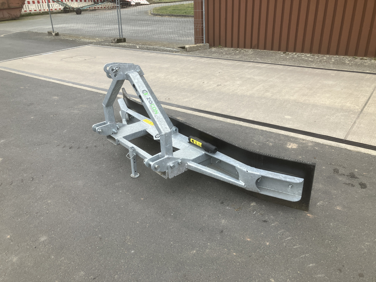 Zocon Gummischieber 270 Dreip Budget - Husdyrhold-utstyr: bilde 3 Zocon Gummischieber 270 Dreip Budget - Husdyrhold-utstyr: bilde 3