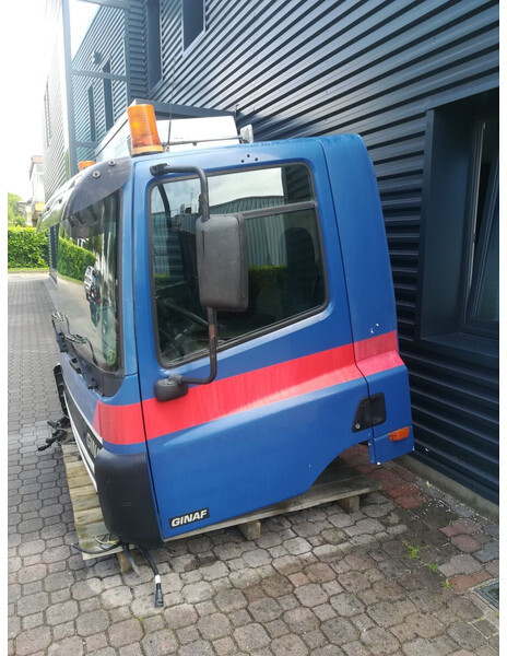 DAF CF65 CF75 CF85 Euro 3 - Førerhus og interiør for Lastebil: bilde 2 DAF CF65 CF75 CF85 Euro 3 - Førerhus og interiør for Lastebil: bilde 2
