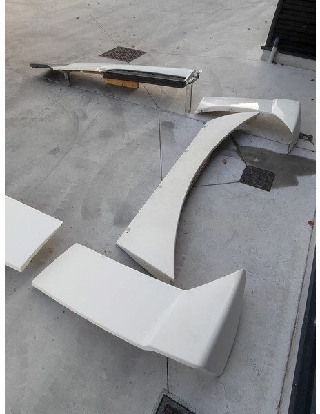 DAF XF 106 - XF 105 - Aerodynamikk/ Spoiler for Lastebil: bilde 3 DAF XF 106 - XF 105 - Aerodynamikk/ Spoiler for Lastebil: bilde 3