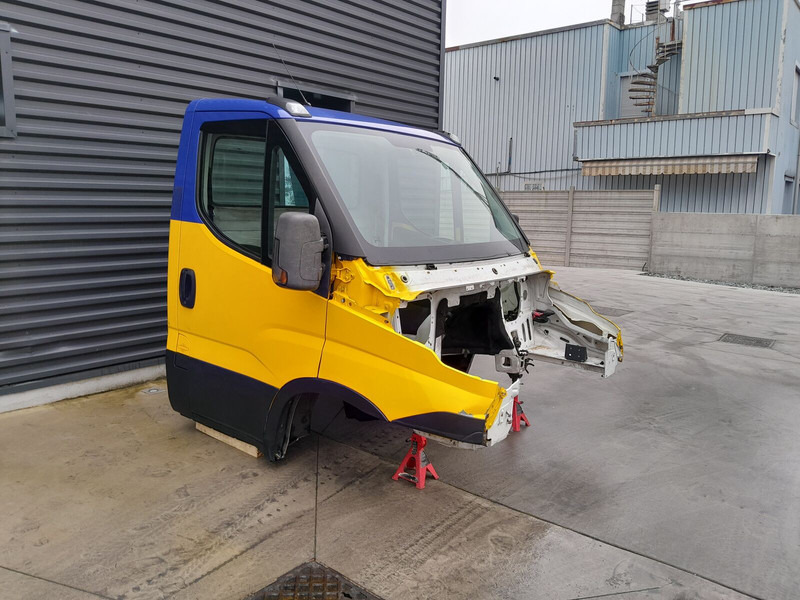 Iveco DAILY - Førerhus og interiør for Lastebil: bilde 2 Iveco DAILY - Førerhus og interiør for Lastebil: bilde 2