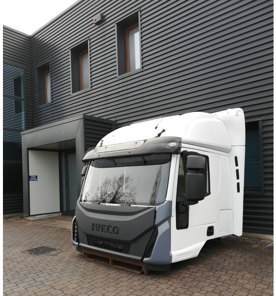 Iveco EUROCARGO Euro 5, Euro 6 - Førerhus og interiør for Lastebil: bilde 1 Iveco EUROCARGO Euro 5, Euro 6 - Førerhus og interiør for Lastebil: bilde 1