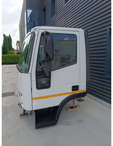 Iveco Eurocargo EURO 3 - Førerhus og interiør for Lastebil: bilde 3 Iveco Eurocargo EURO 3 - Førerhus og interiør for Lastebil: bilde 3