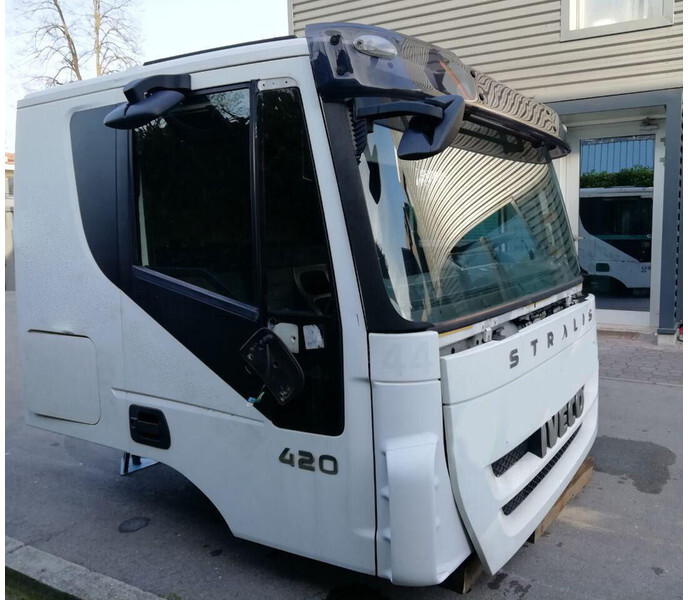 Iveco STRALIS AT Euro 5 - Førerhus og interiør for Lastebil: bilde 1 Iveco STRALIS AT Euro 5 - Førerhus og interiør for Lastebil: bilde 1