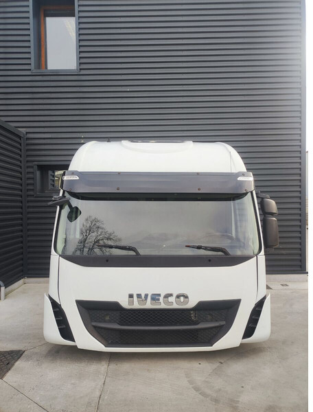 Førerhus og interiør for Lastebil Iveco STRALIS HI-WAY Euro 6: bilde 6 Førerhus og interiør for Lastebil Iveco STRALIS HI-WAY Euro 6: bilde 6