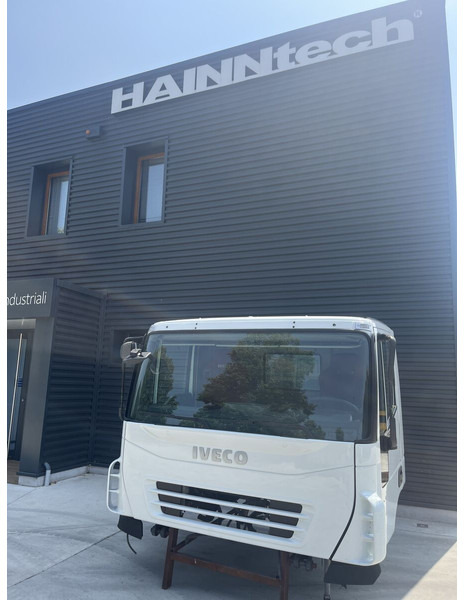 Iveco Stralis - Trakker - Førerhus og interiør for Lastebil: bilde 1 Iveco Stralis - Trakker - Førerhus og interiør for Lastebil: bilde 1
