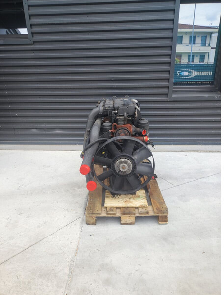Mercedes-Benz ATEGO OM906LA-V - Motor for Lastebil: bilde 2 Mercedes-Benz ATEGO OM906LA-V - Motor for Lastebil: bilde 2