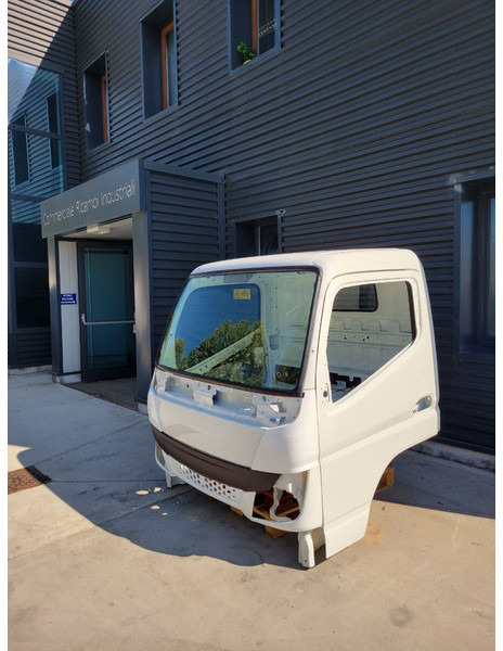 Mitsubishi Fuso RHD - S euro 6 - Førerhus og interiør for Lastebil: bilde 3 Mitsubishi Fuso RHD - S euro 6 - Førerhus og interiør for Lastebil: bilde 3