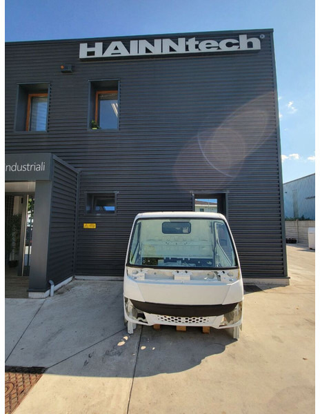 Mitsubishi Fuso RHD - S euro 6 - Førerhus og interiør for Lastebil: bilde 2 Mitsubishi Fuso RHD - S euro 6 - Førerhus og interiør for Lastebil: bilde 2