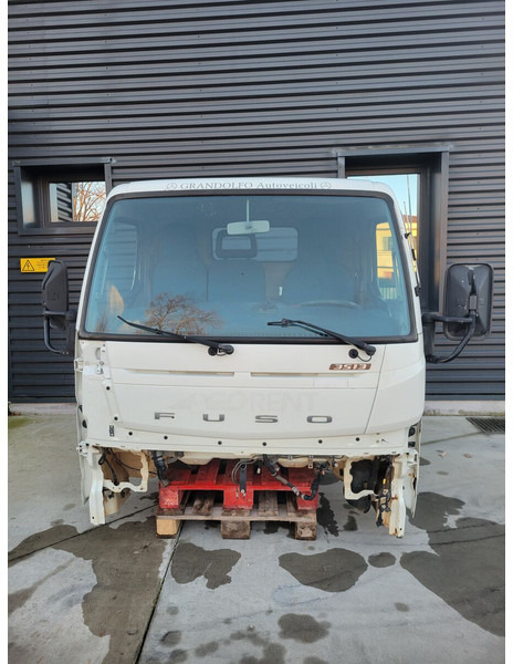 Mitsubishi Fuso "S" Fuso - Førerhus og interiør for Lastebil: bilde 3 Mitsubishi Fuso "S" Fuso - Førerhus og interiør for Lastebil: bilde 3