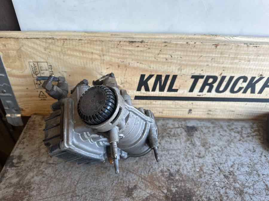 DAF TRAILER VALVE 1747137 - Bremseventil for Lastebil: bilde 2 DAF TRAILER VALVE 1747137 - Bremseventil for Lastebil: bilde 2