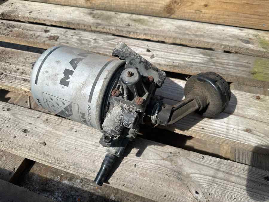 MAN AIR DRYER 81.52102-6209 - Bremseventil for Lastebil: bilde 2 MAN AIR DRYER 81.52102-6209 - Bremseventil for Lastebil: bilde 2