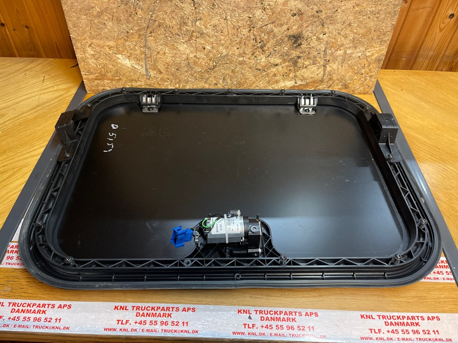 MERCEDES ACTROS SUN ROOF A9438300142 - Førerhus og interiør for Lastebil: bilde 1 MERCEDES ACTROS SUN ROOF A9438300142 - Førerhus og interiør for Lastebil: bilde 1