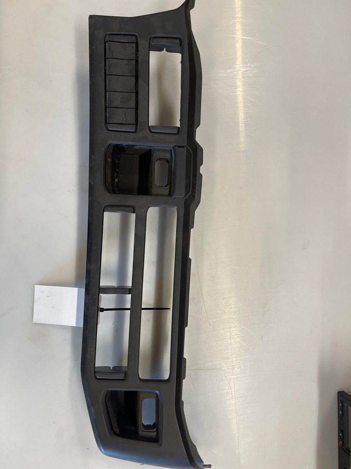 SCANIA PANEL 2084604 - Førerhus og interiør for Lastebil: bilde 2 SCANIA PANEL 2084604 - Førerhus og interiør for Lastebil: bilde 2