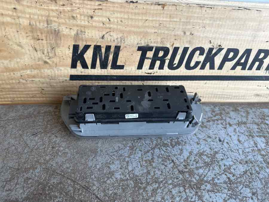 SCANIA ROOF LAMP 2038544 - Lys/ Belysning for Lastebil: bilde 2 SCANIA ROOF LAMP 2038544 - Lys/ Belysning for Lastebil: bilde 2