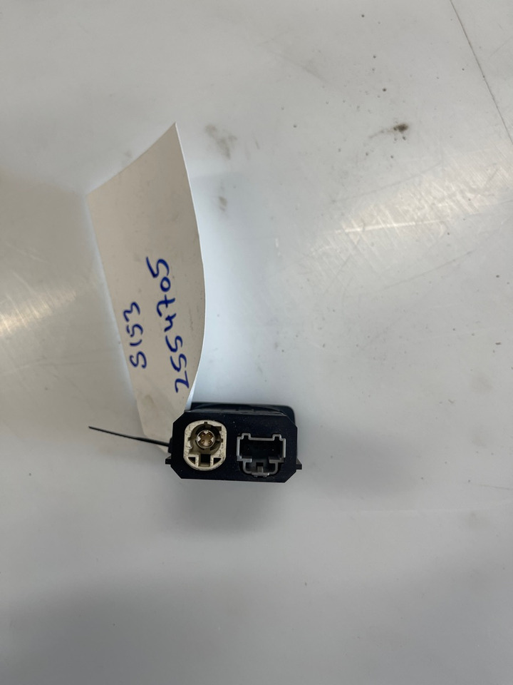 SCANIA USB PORT 2554705 - Instrumentpanel for Lastebil: bilde 2 SCANIA USB PORT 2554705 - Instrumentpanel for Lastebil: bilde 2