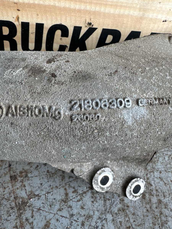 VOLVO COOLER PIPE 20522119 - Innsugsrør for Lastebil: bilde 2 VOLVO COOLER PIPE 20522119 - Innsugsrør for Lastebil: bilde 2