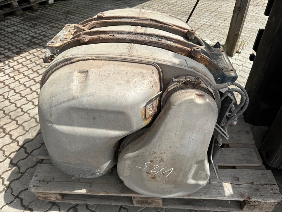 VOLVO EXHAUST 21364822 - Eksosanlegg for Lastebil: bilde 1 VOLVO EXHAUST 21364822 - Eksosanlegg for Lastebil: bilde 1