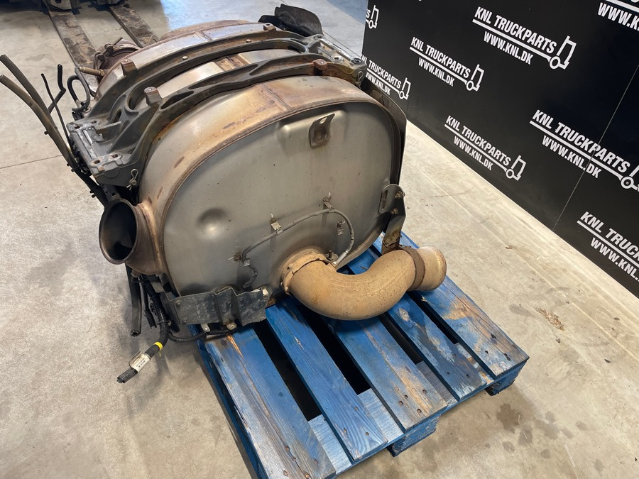 VOLVO EXHAUST 22495989 - Eksosanlegg for Lastebil: bilde 3 VOLVO EXHAUST 22495989 - Eksosanlegg for Lastebil: bilde 3