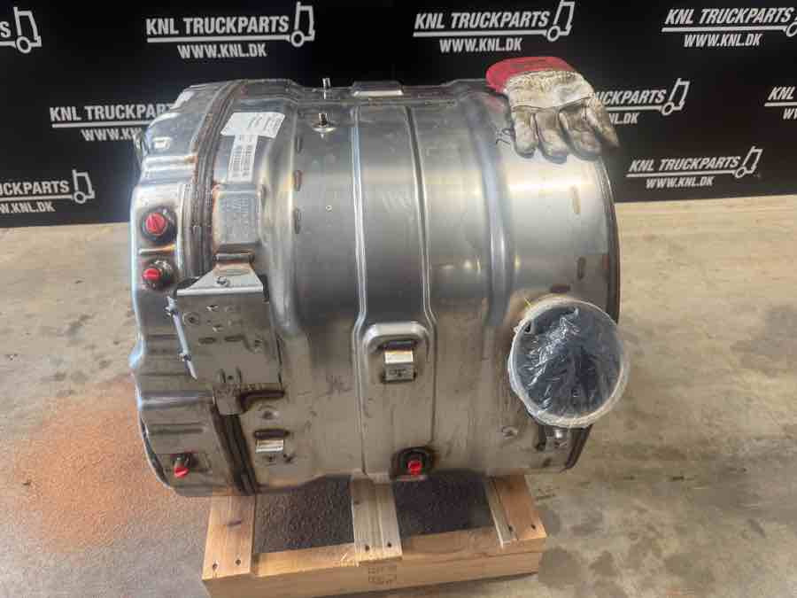 VOLVO EXHAUST 24617946 - Eksosanlegg for Lastebil: bilde 3 VOLVO EXHAUST 24617946 - Eksosanlegg for Lastebil: bilde 3