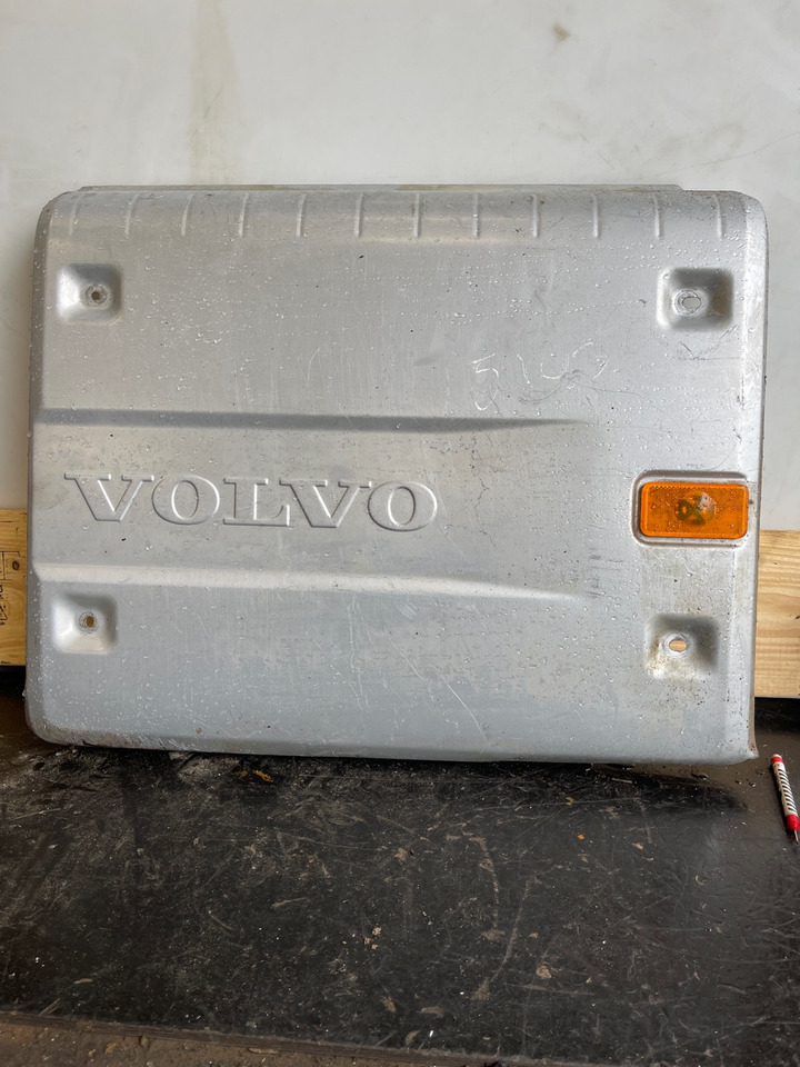 VOLVO EXHAUST HEAT SHIELD 21908955 - Eksosanlegg for Lastebil: bilde 1 VOLVO EXHAUST HEAT SHIELD 21908955 - Eksosanlegg for Lastebil: bilde 1