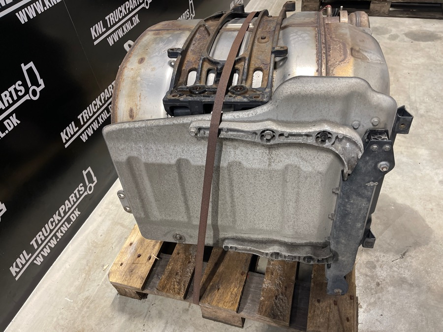 VOLVO KATALYSATOR 21364822 P07 - Eksosanlegg for Lastebil: bilde 3 VOLVO KATALYSATOR 21364822 P07 - Eksosanlegg for Lastebil: bilde 3