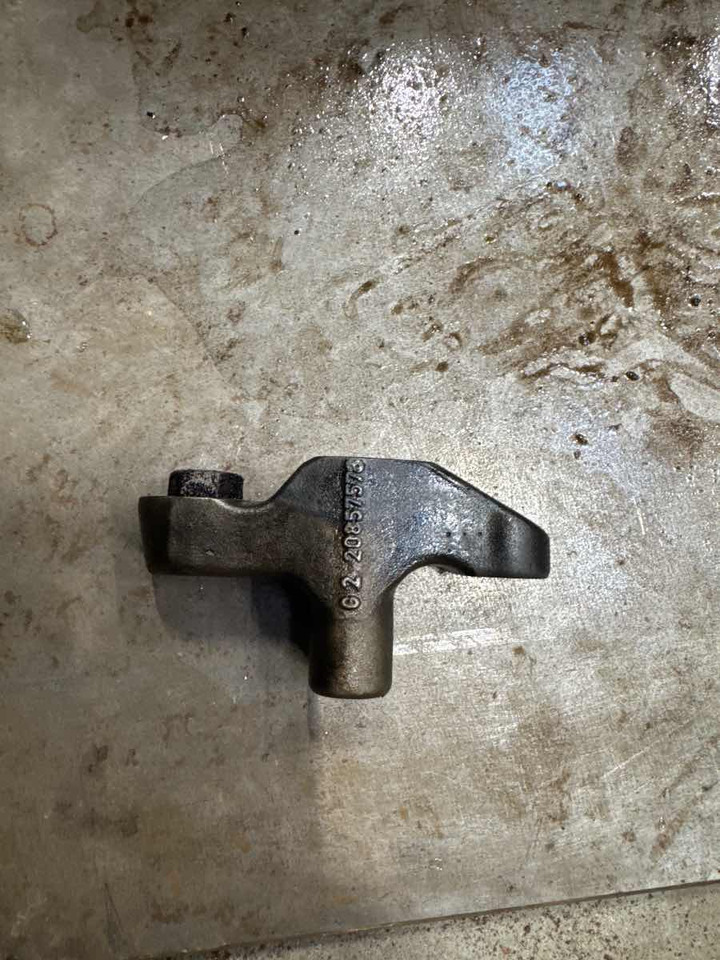 VOLVO VALVE YOKE 20857578 - Motor og deler for Lastebil: bilde 1 VOLVO VALVE YOKE 20857578 - Motor og deler for Lastebil: bilde 1