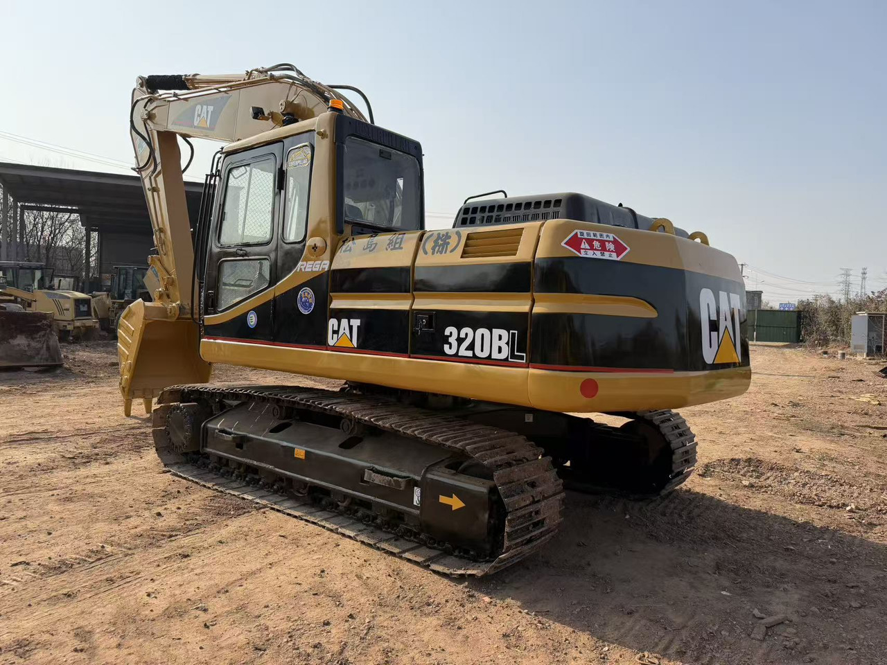 CAT 320BL with vane hydraulic pump - Beltegraver: bilde 3 CAT 320BL with vane hydraulic pump - Beltegraver: bilde 3