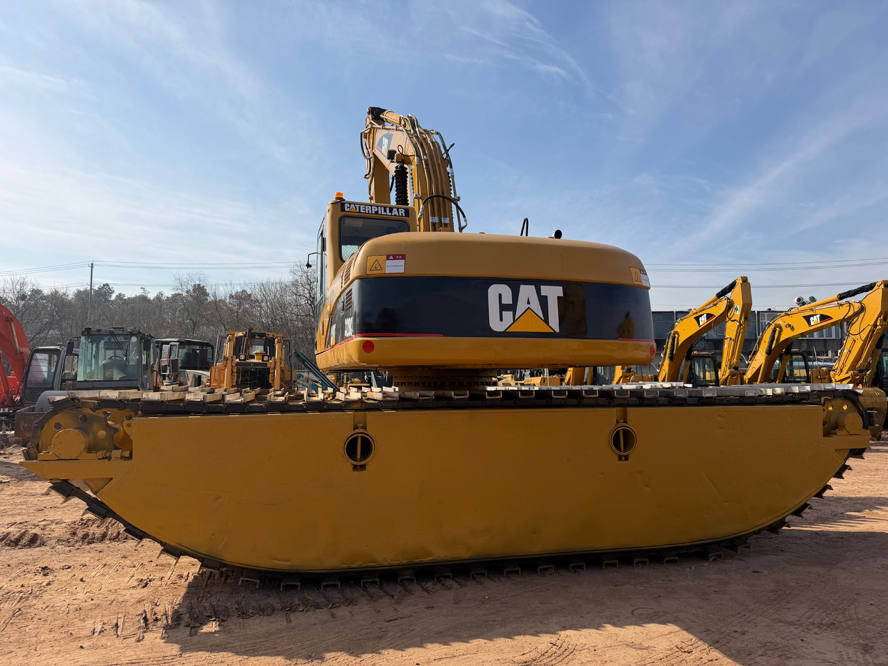 CAT 320CL - Amfibisk gravemaskin: bilde 3 CAT 320CL - Amfibisk gravemaskin: bilde 3
