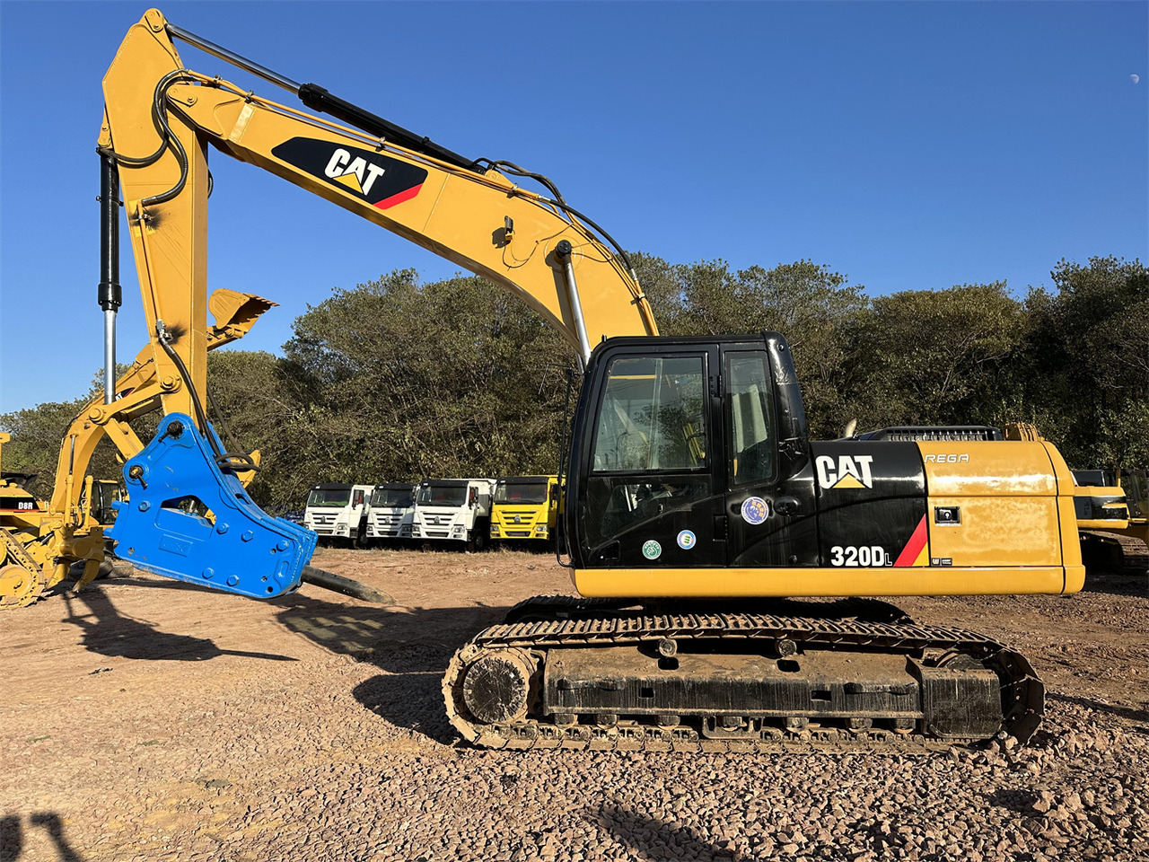 CAT 320DL - Gravemaskin: bilde 1 CAT 320DL - Gravemaskin: bilde 1
