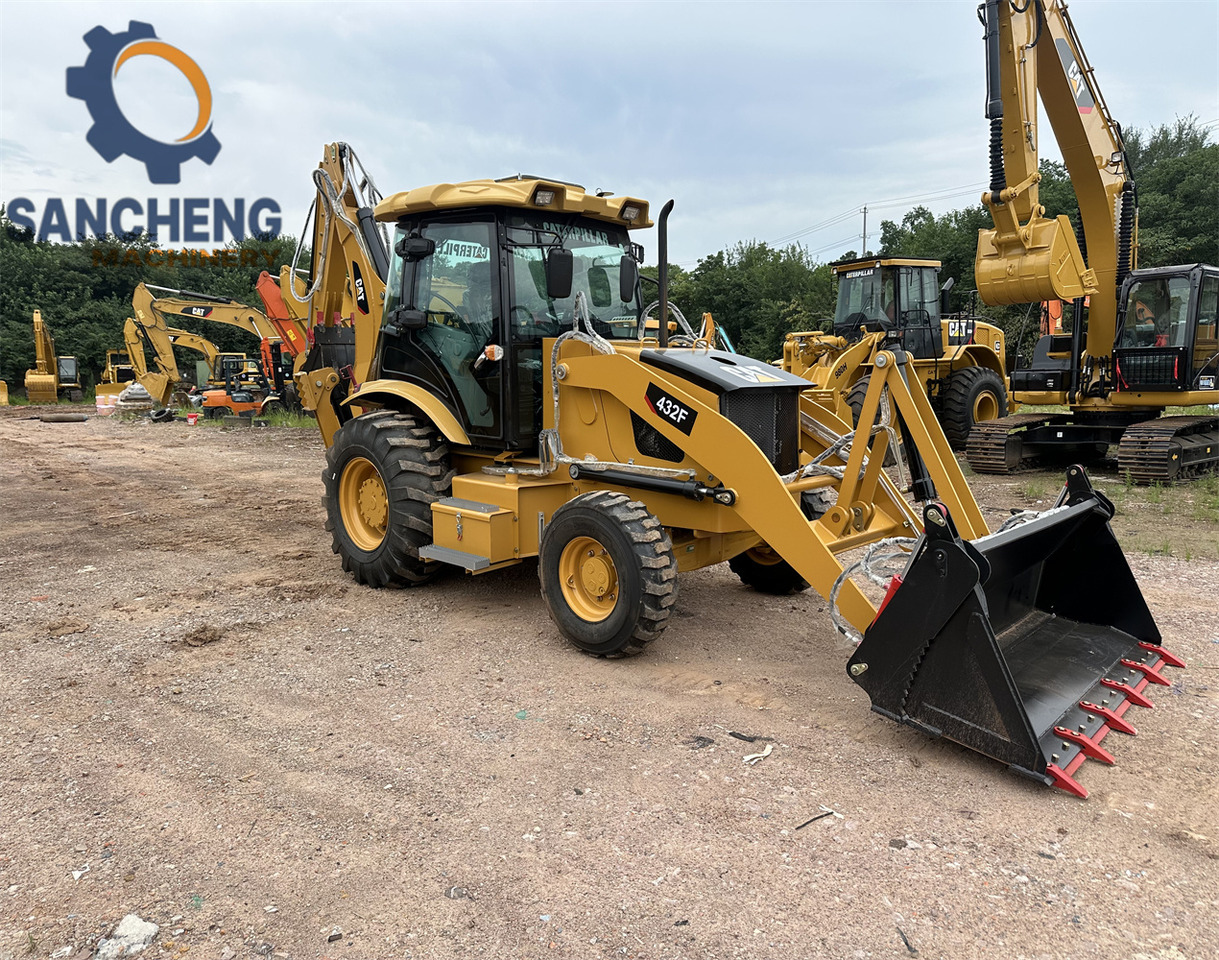 CAT 432F - Traktorgraver: bilde 1 CAT 432F - Traktorgraver: bilde 1