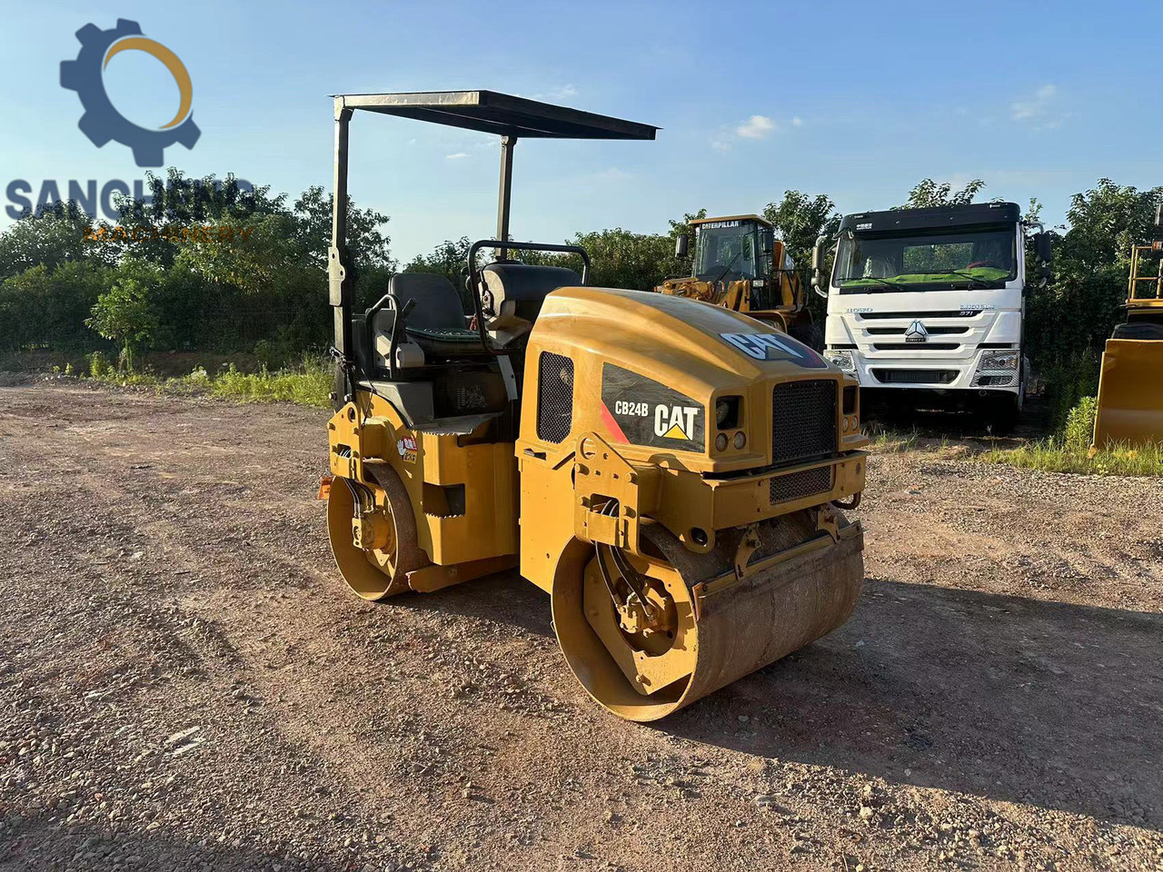 CAT CB24B - Vals: bilde 4 CAT CB24B - Vals: bilde 4