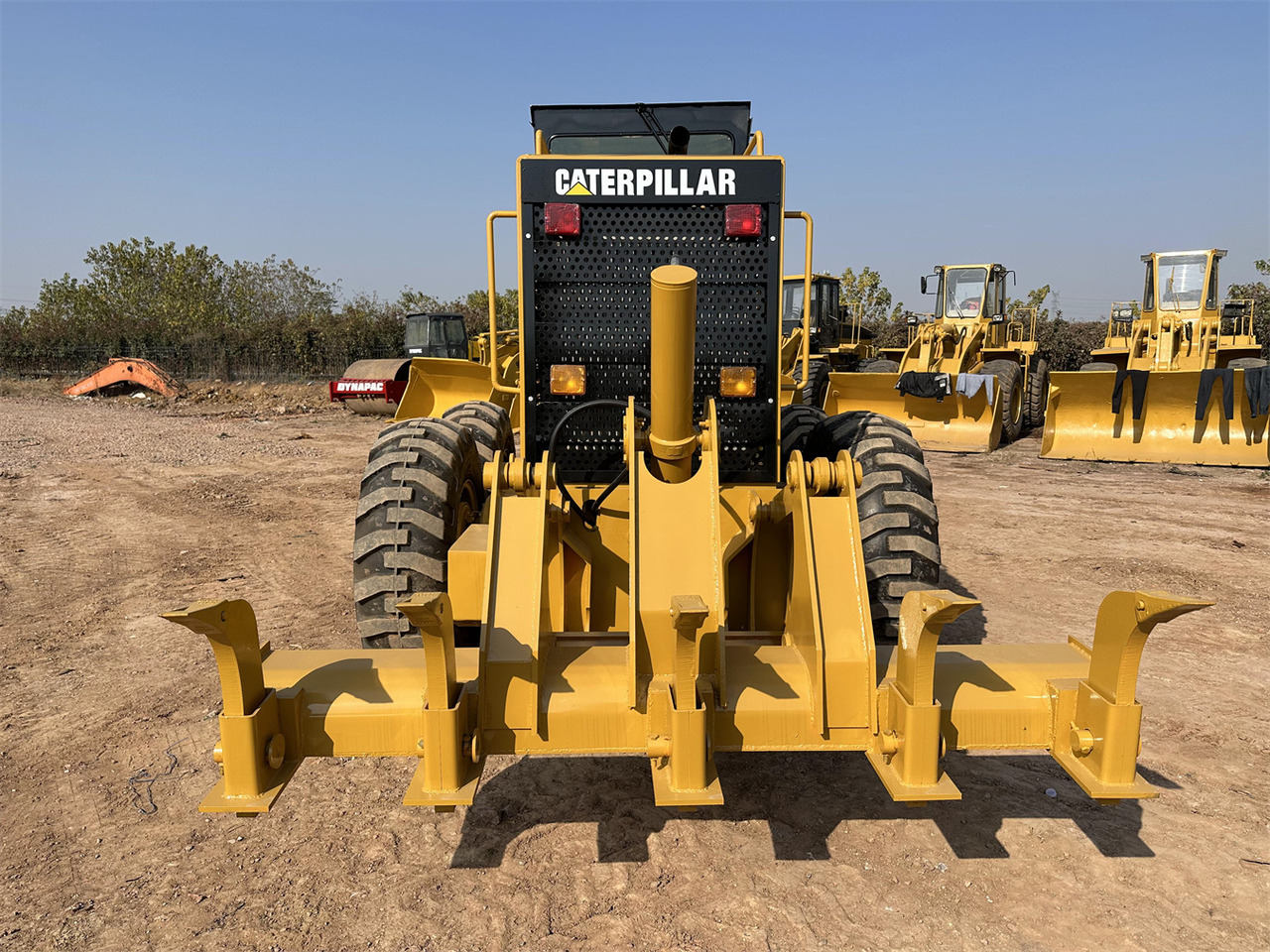 CATERPILLAR 140H - Grader: bilde 4 CATERPILLAR 140H - Grader: bilde 4