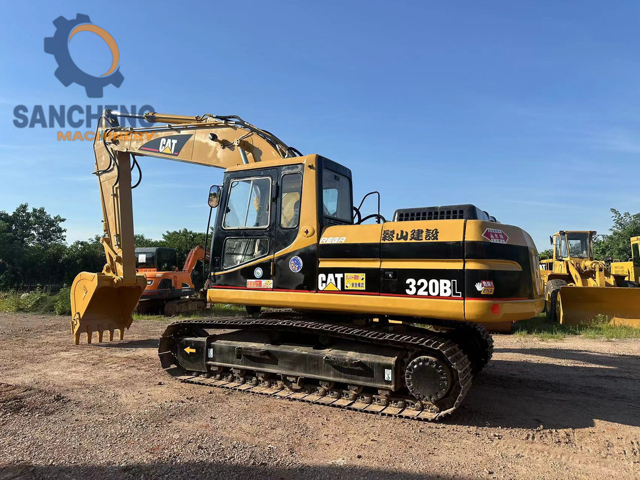 CATERPILLAR 320BL - Beltegraver: bilde 3 CATERPILLAR 320BL - Beltegraver: bilde 3