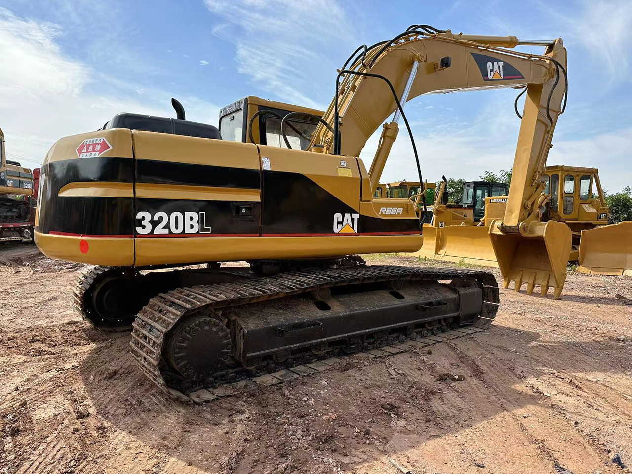 CATERPILLAR 320BL excavator - Gravemaskin: bilde 1 CATERPILLAR 320BL excavator - Gravemaskin: bilde 1