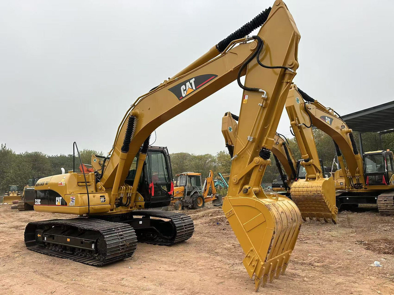 CATERPILLAR 320CL - Beltegraver: bilde 3 CATERPILLAR 320CL - Beltegraver: bilde 3