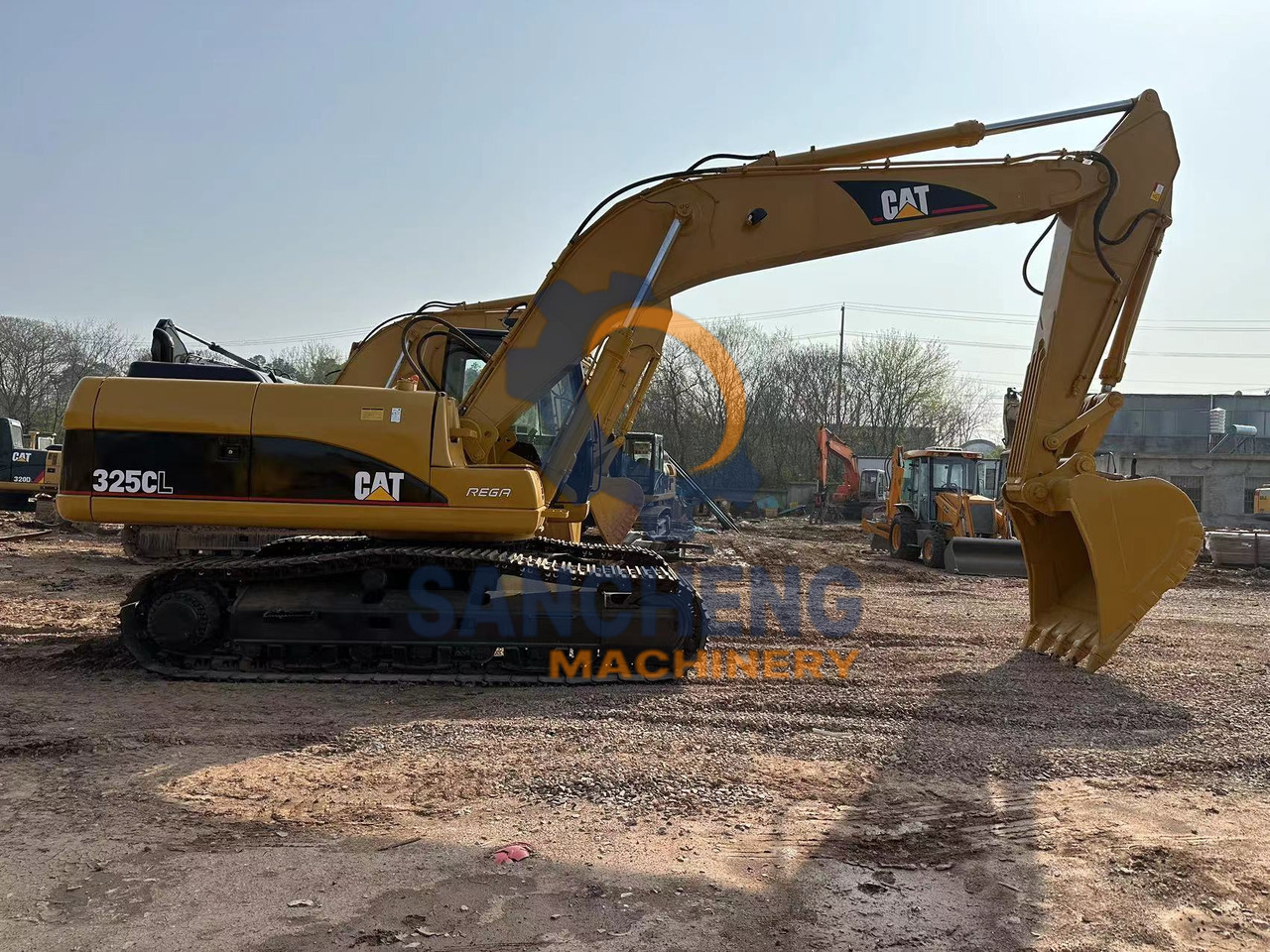 CATERPILLAR 325CL - Beltegraver: bilde 1 CATERPILLAR 325CL - Beltegraver: bilde 1