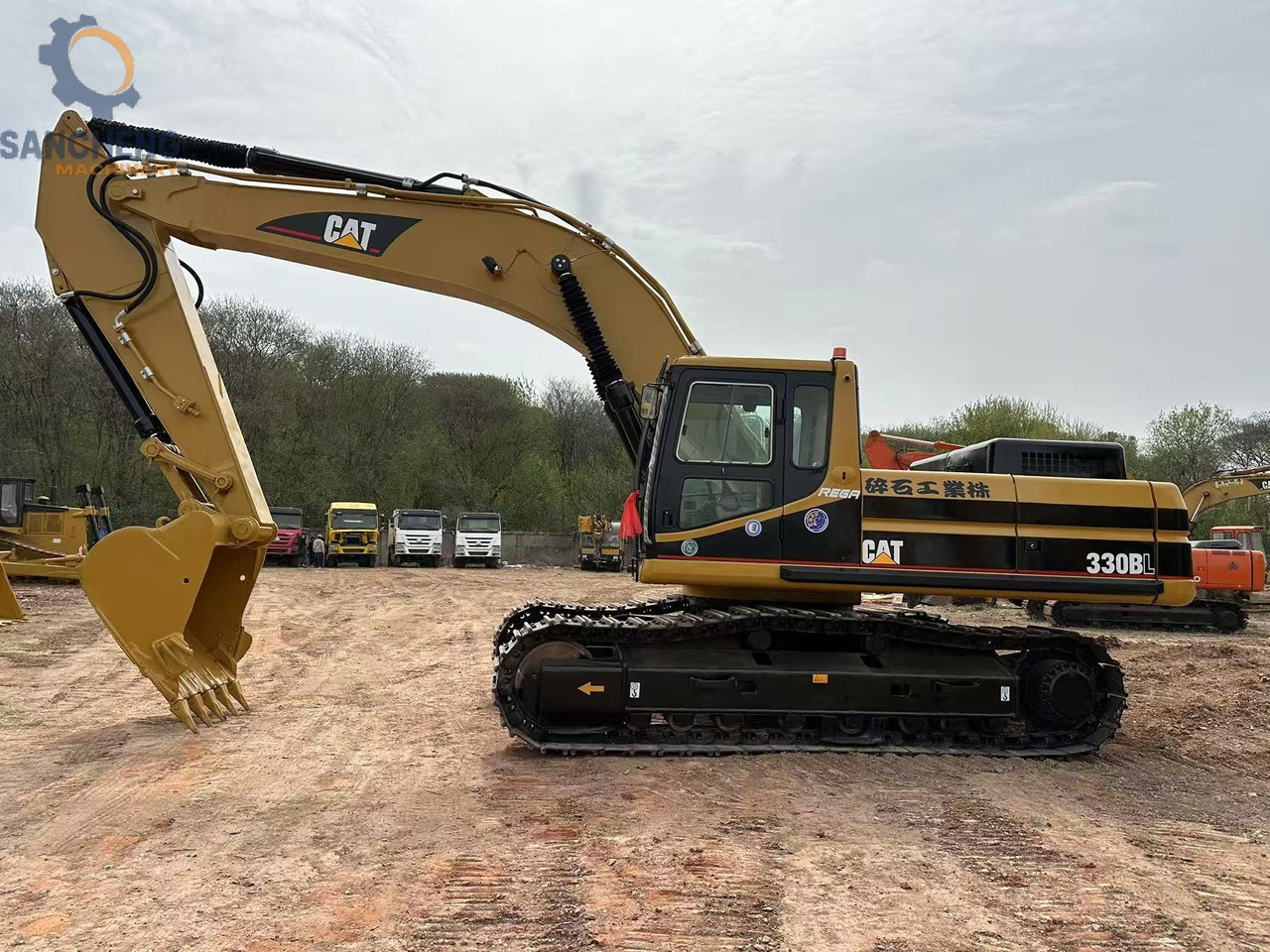 CATERPILLAR 330BL - Beltegraver: bilde 4 CATERPILLAR 330BL - Beltegraver: bilde 4