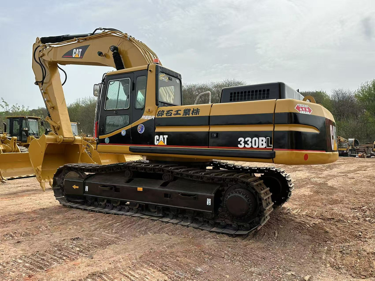 CATERPILLAR 330BL - Gravemaskin: bilde 2 CATERPILLAR 330BL - Gravemaskin: bilde 2
