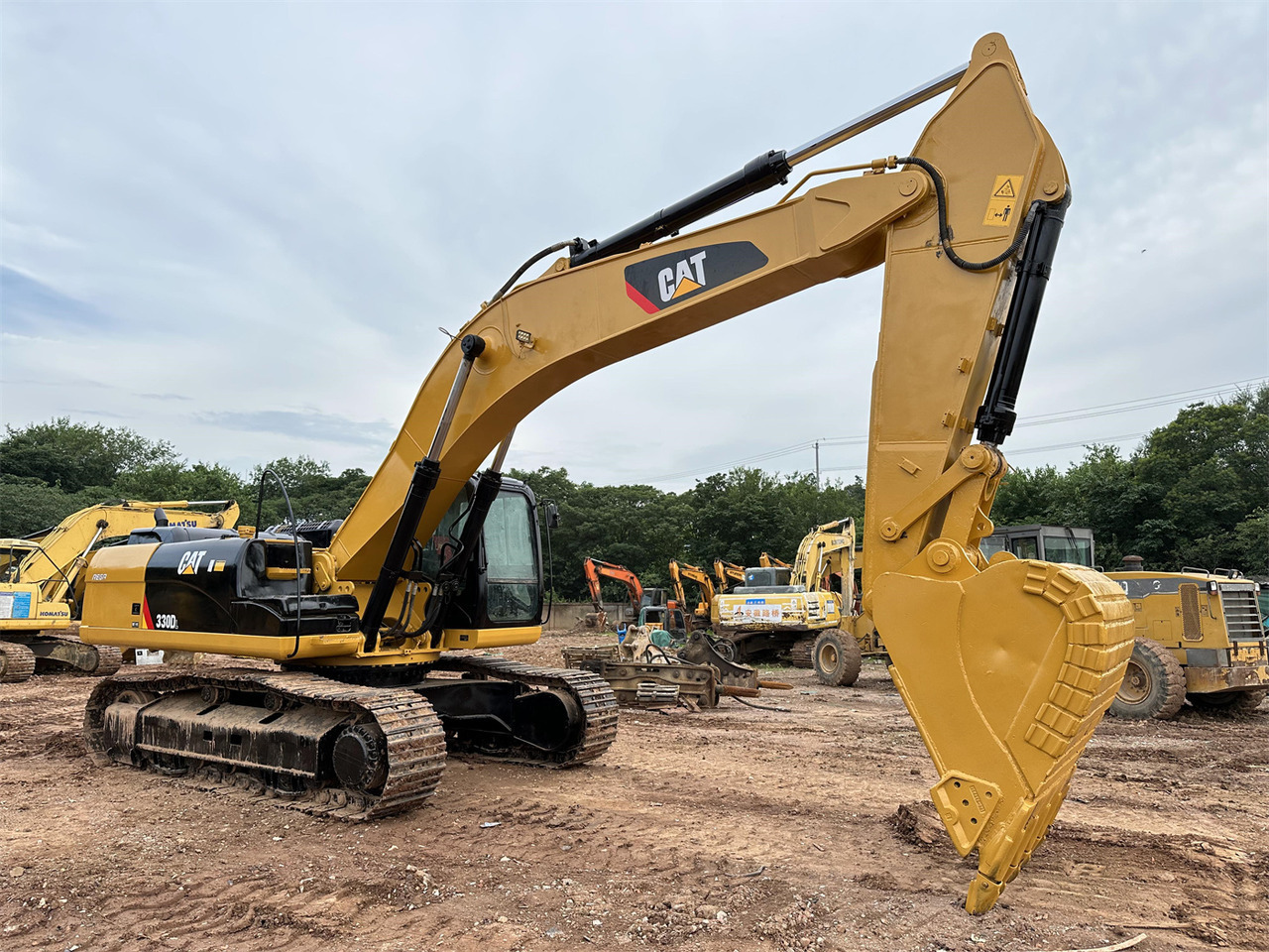 CATERPILLAR 330D excavator - Beltegraver: bilde 2 CATERPILLAR 330D excavator - Beltegraver: bilde 2