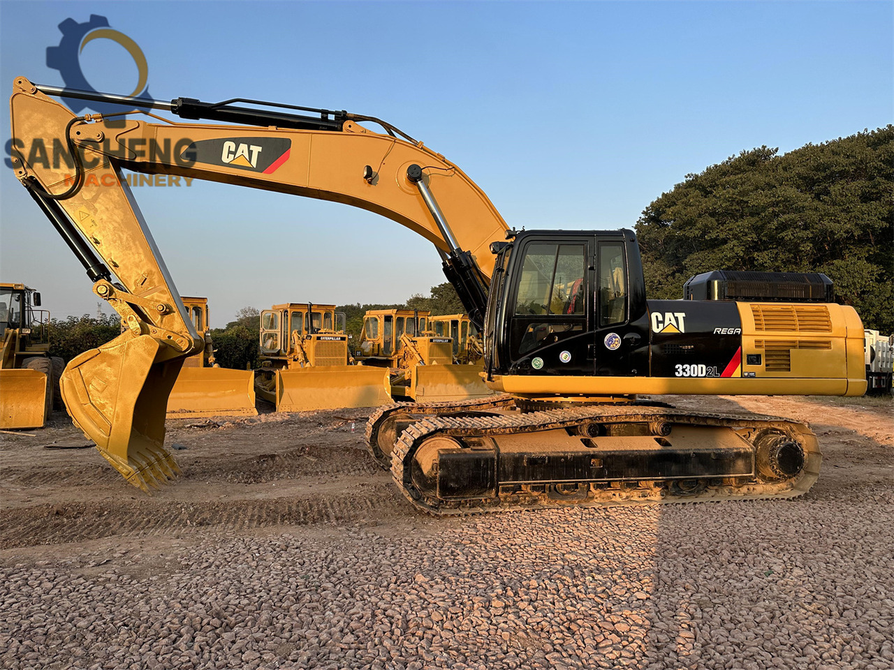 CATERPILLAR 330D2L - Beltegraver: bilde 1 CATERPILLAR 330D2L - Beltegraver: bilde 1